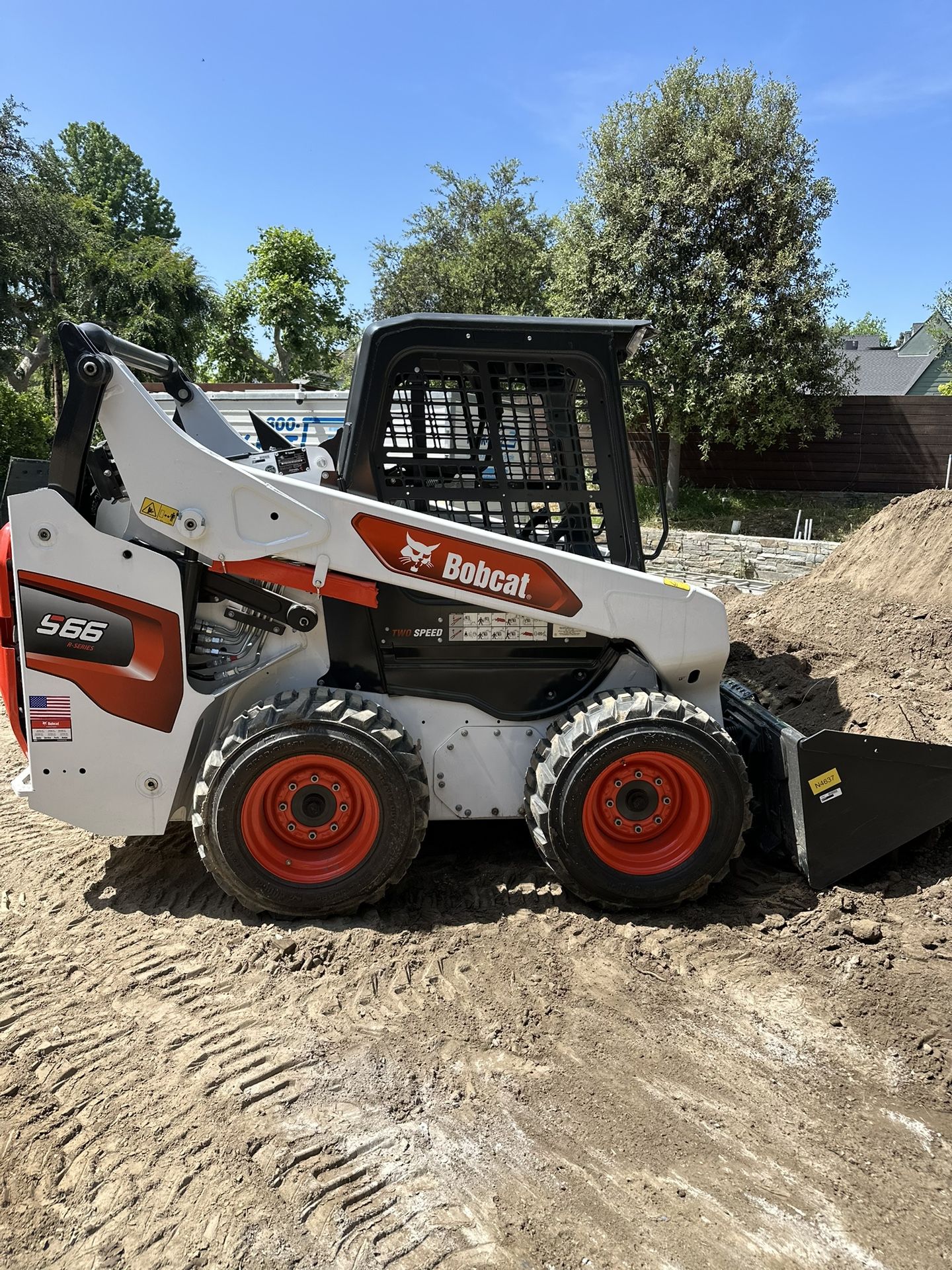 Bobcat Loading