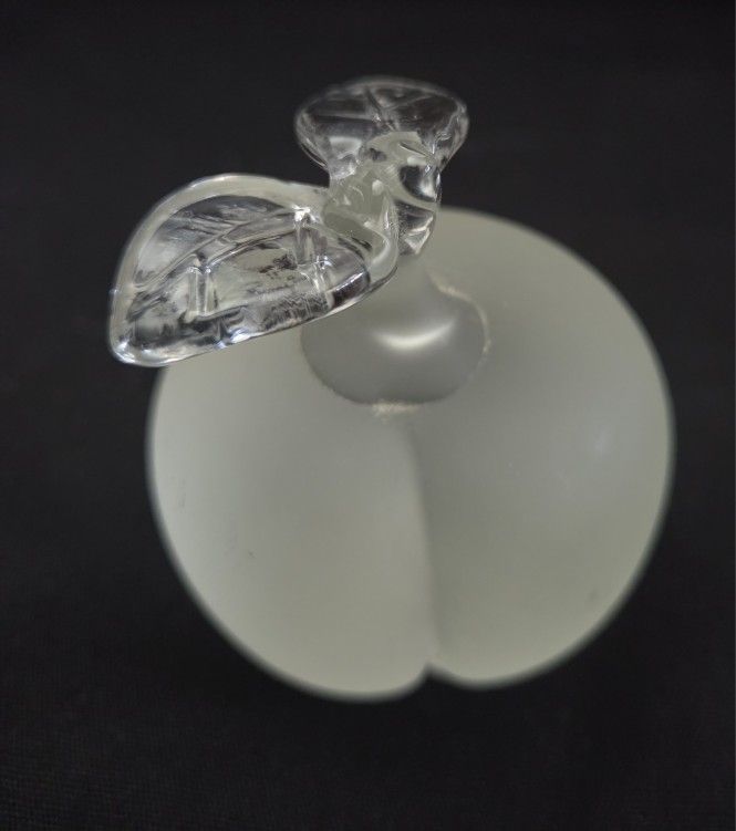 Vtg Frosted Glass Peach With Leaves Paperweight 3" Tall