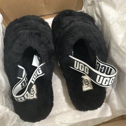 UGG Fluff Yeah Slide Women’s Size 8