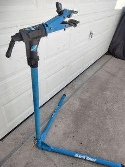 PARK TOOLS bike workstation