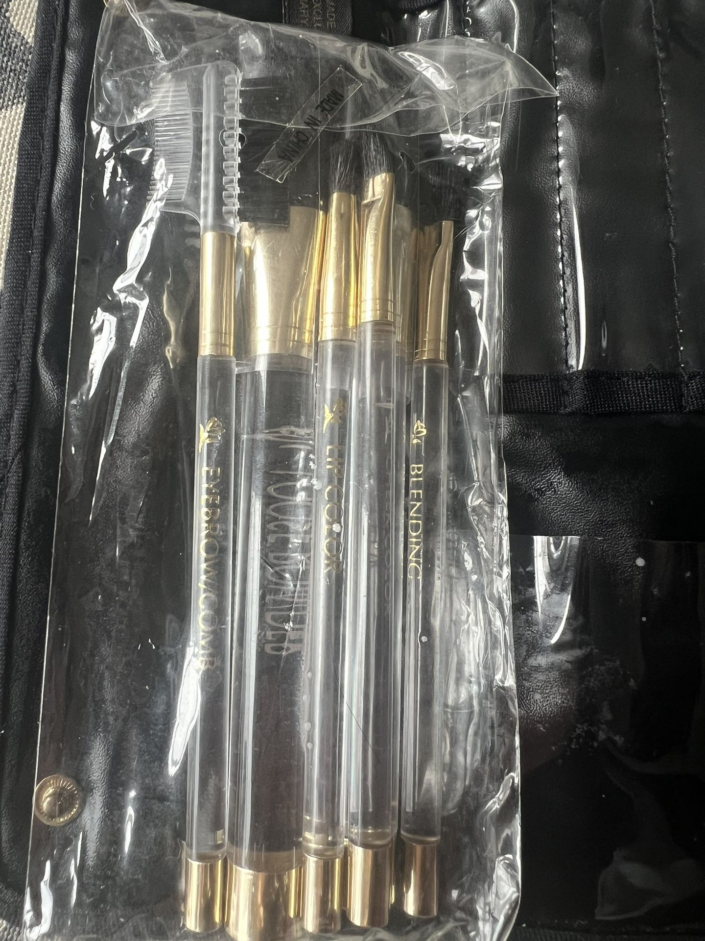 Mary Kay Travel Makeup Brush Set