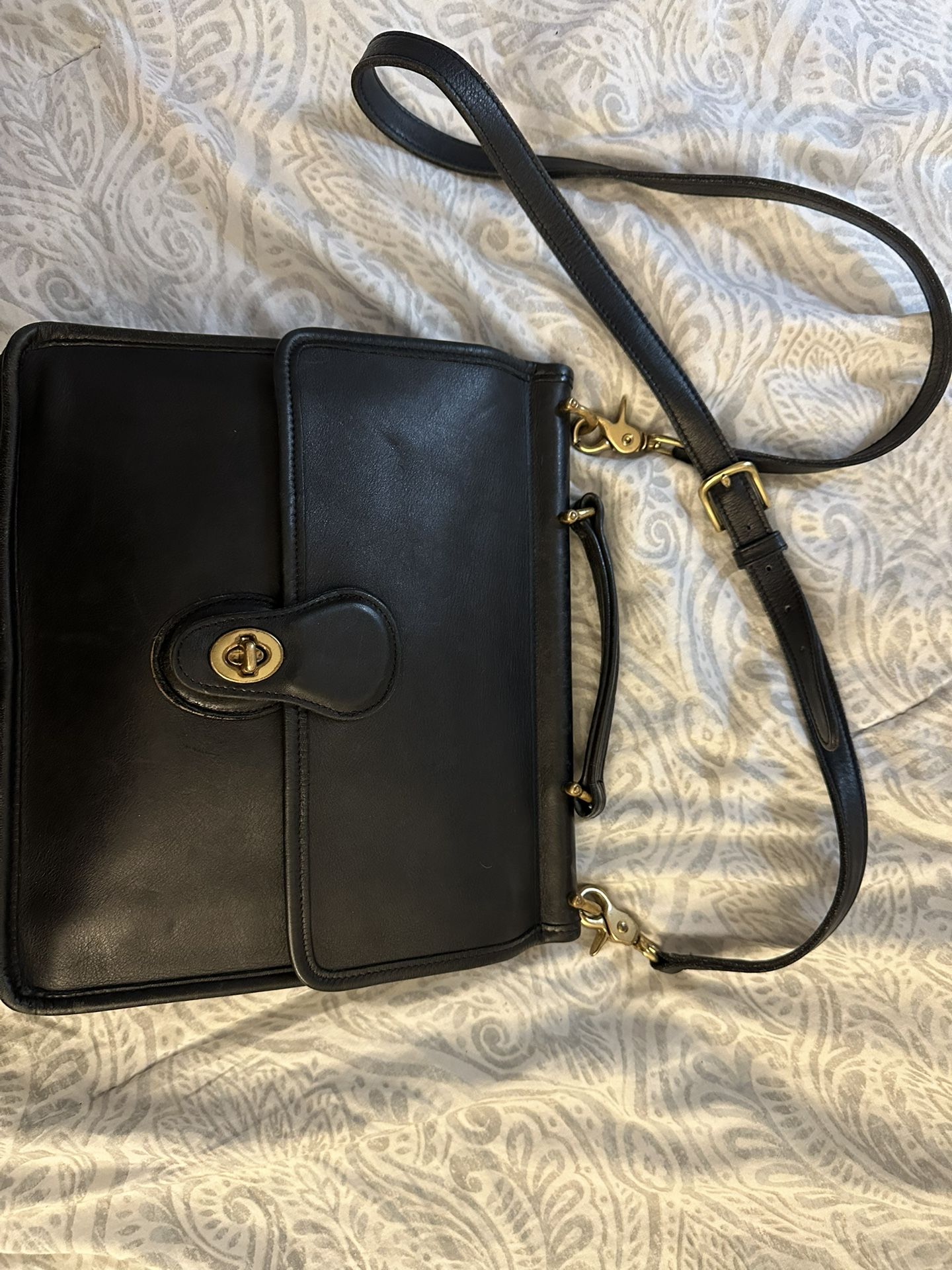 Vintage Coach Wilson Bag