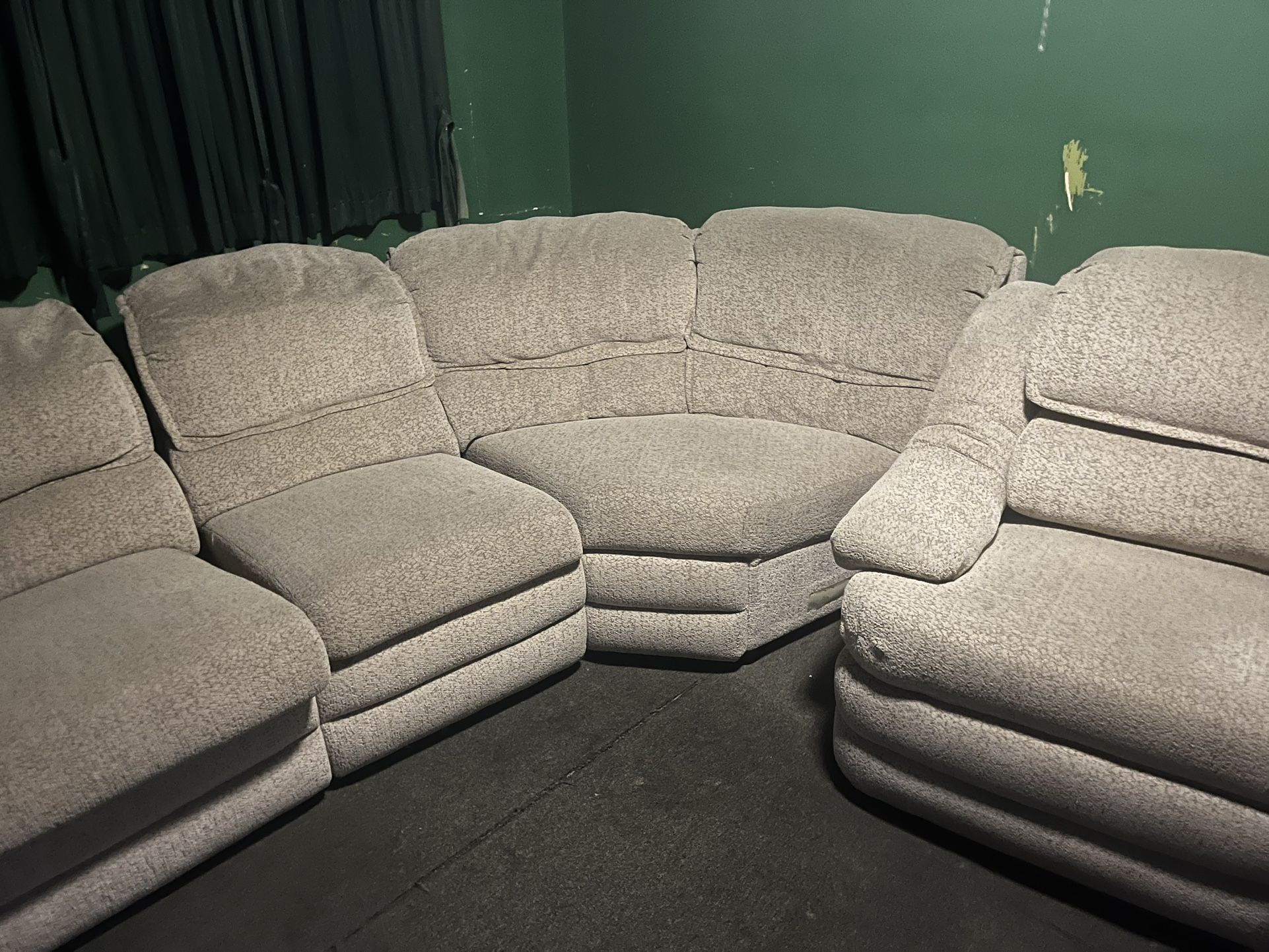 Free Couch You Pick Up for Sale in Montebello, CA OfferUp