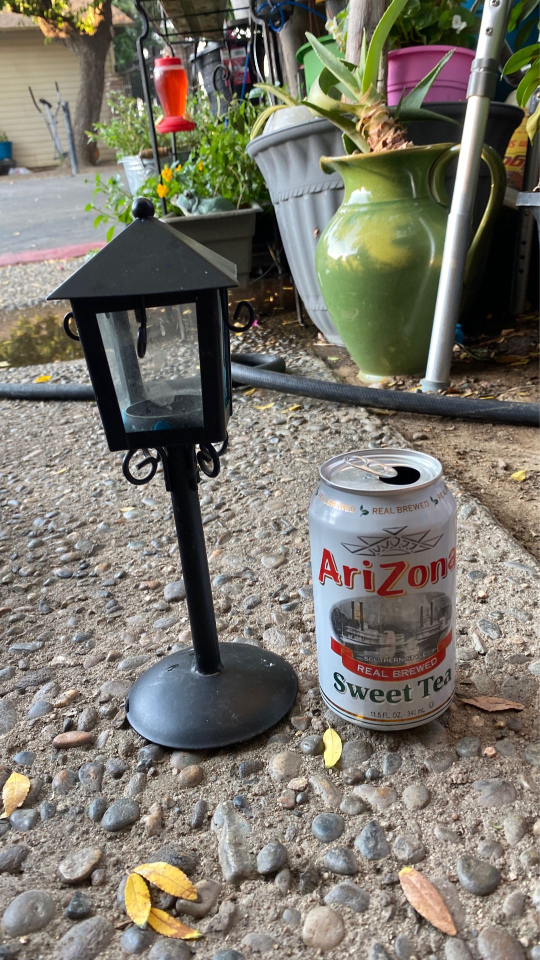 Tiny candle holder with glass windows