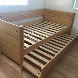 Trundle Bed