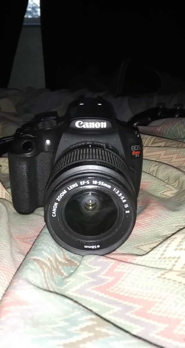 Canon Rebel T5