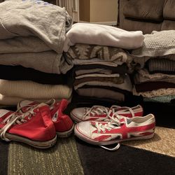 Junior Clothes Lot Size L/M 