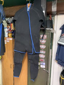 Scuba Diving Wet Suit