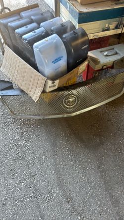 Caddy Grille