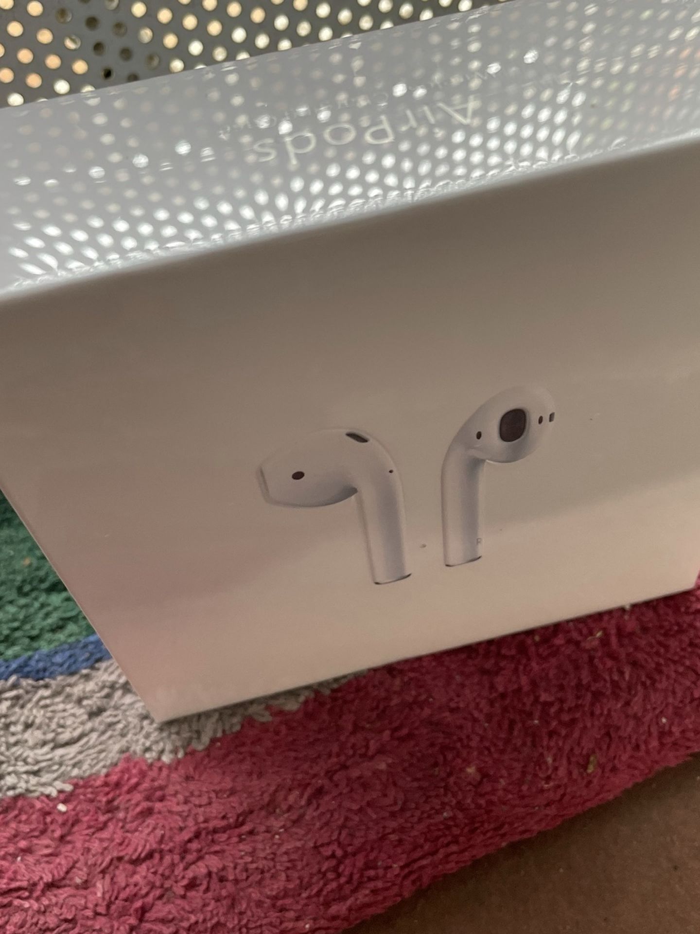 Apple AirPods 2nd Generation New