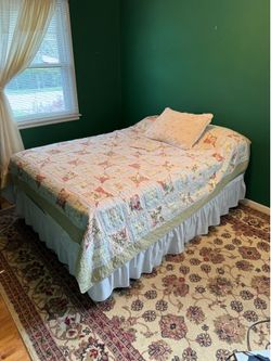 Full bed + box spring