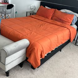 Full Size Bed With Foot Board 