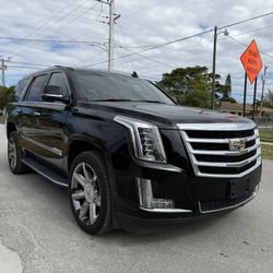 2017 Cadillac Escalade Premium Perfect For The Family