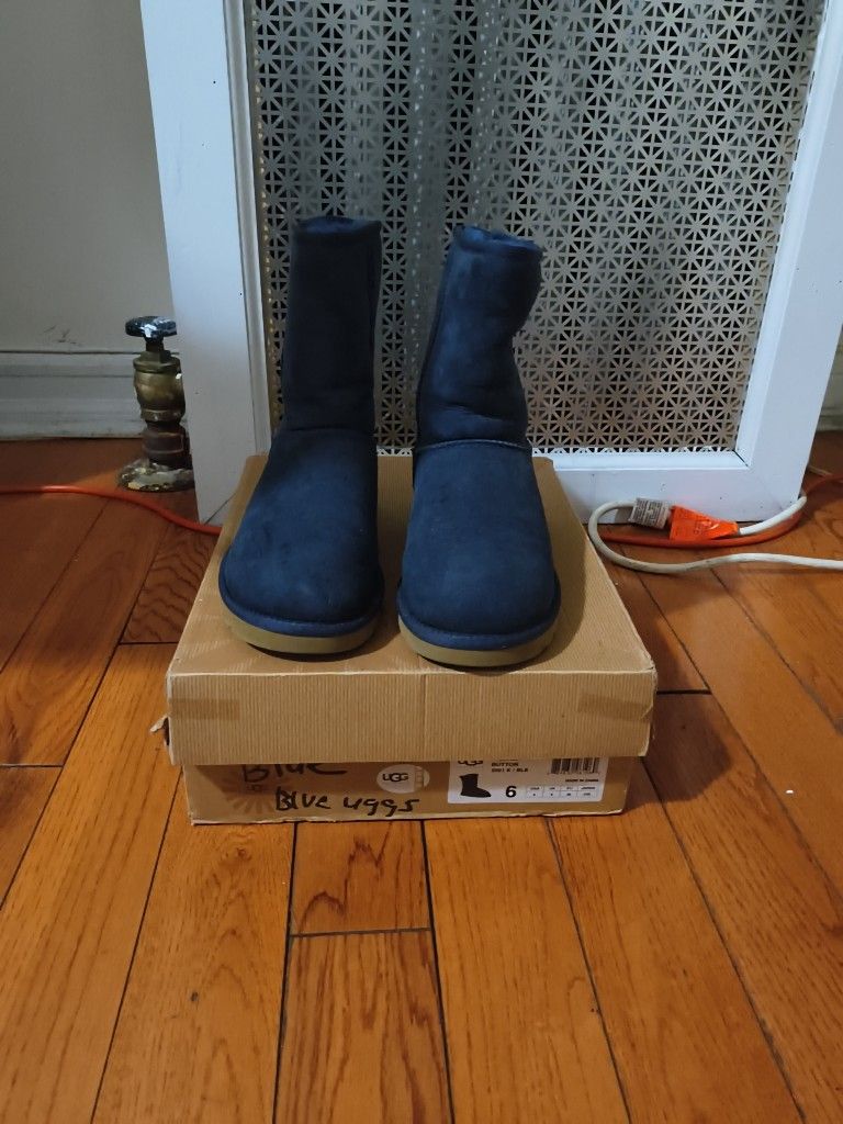Navy Blue Ugg Boots Size 8 For Women
