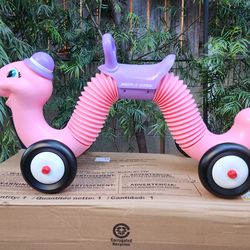 NEW Radio Flyer Ride On Worm