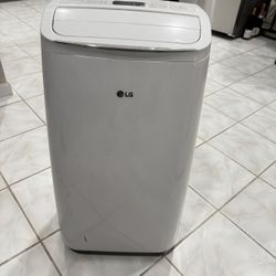 LG Air Conditioner 
