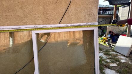 Vinil window retrofit size 4x6 foot