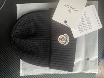 Moncler beanie