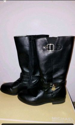 Girls size 1 Michael Kors boots
