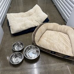 2dog Beds And 3 Bowls $50 All New Except Dog Maybe Laid Down On 1 And It Was Too Small. 🐾 