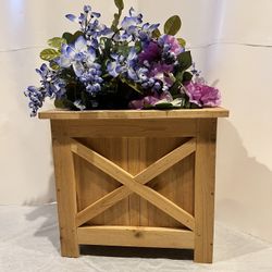 Cedar Farmhouse Planter Box