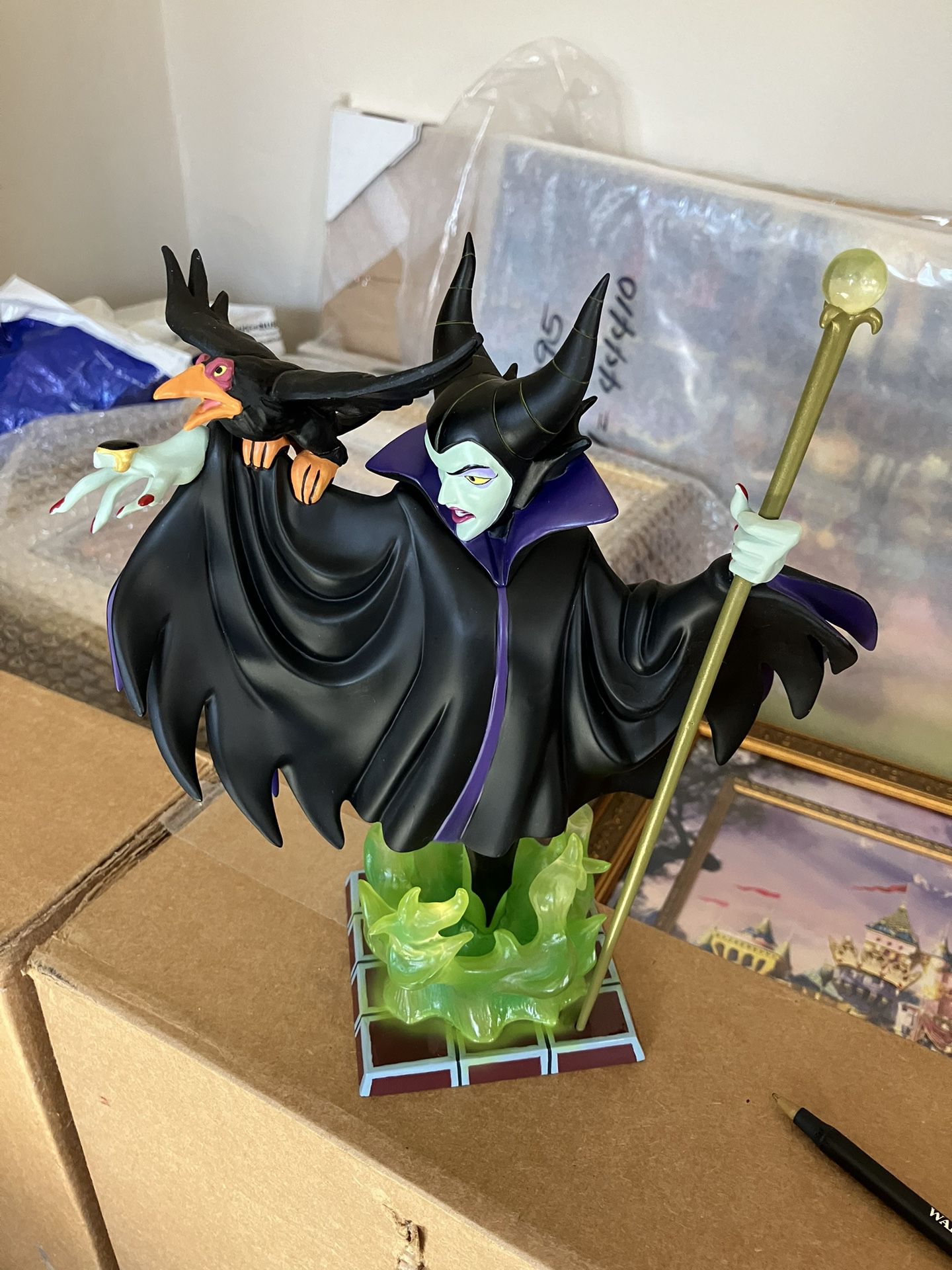 Grand Jester Maleficent Figurine Disney