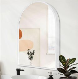 Arch Wall Mirror 20"x16"