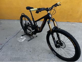 2025 SantaCruz Megatower CC