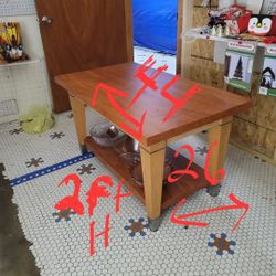 Center Table Great Condition 