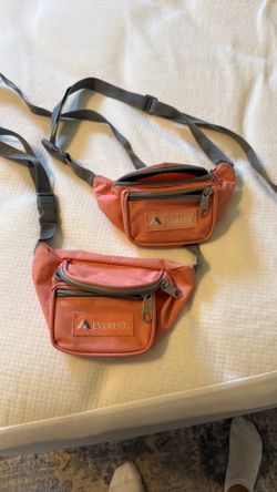 2 peach fanny packs