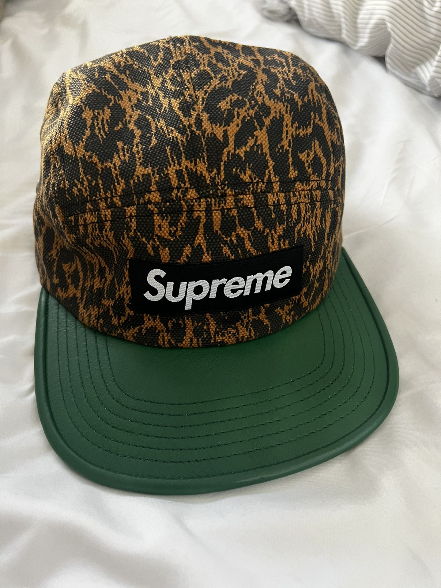 Supreme Hat 