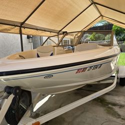 Ready For Endless Fun On The Water - 2004 Bayliner 175