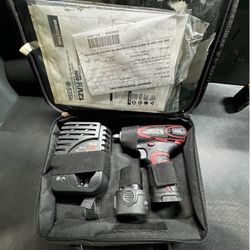 MATCO TOOLS 12V CORDLESS DRIVE IMPACT KIT