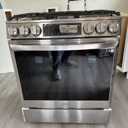 LG 6.3 cu. ft. Smart Dual Fue