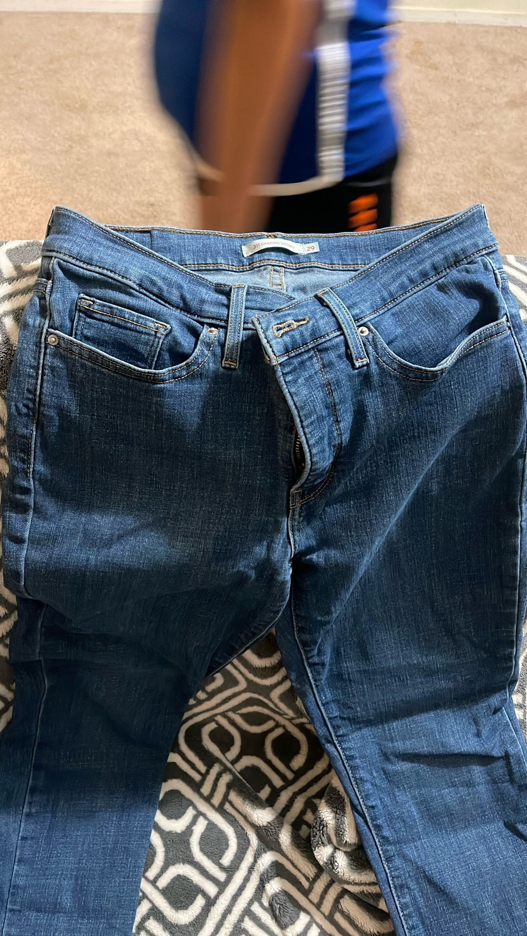 Womens Levi’s jeans