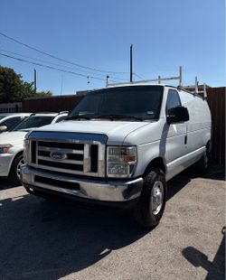 2013 Ford E-250