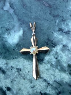10k Yellow Gold Pearl & Diamond Cross Charm