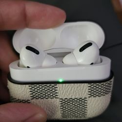 Air Pod Pros 2 