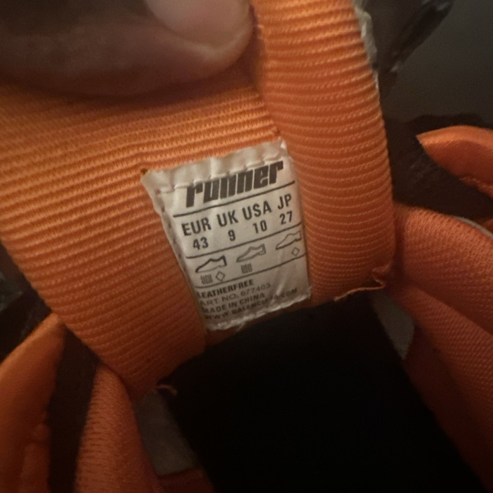 Balenciaga Runner