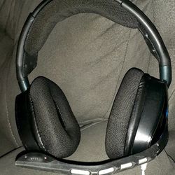 Corsair Void Wireless Dolby 7.2