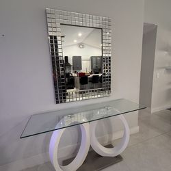 🔥 Modern Dining Set + Statement Console  and mirror– Must Go! 🔥