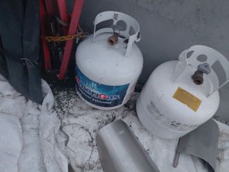 Propane tank