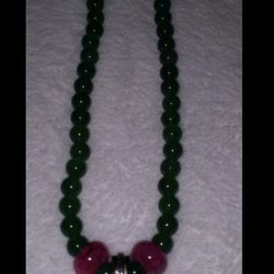 9.5" PINK DRAGON'S BLOOD ONYX& GREEN ONYX NECKLACE 
