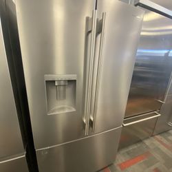 KitchenAid 36 Inch Wide 30.52 Cu. Ft. Energy Star Certified Fingerprint Resistant French Door Refrigerator with Max Freeze and Max Cool