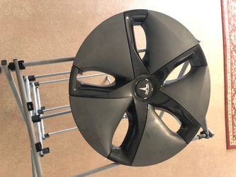 2018 Tesla model 3 wheel cover