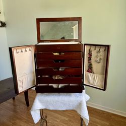 5 Drawer Jewelry Chest With Mirror 