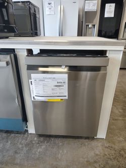 LG Top Control Dishwasher with Quadwash and Dynamic Dry