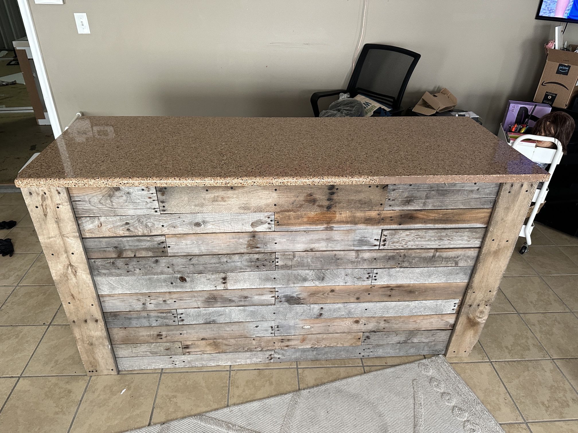 Custom Pallet Desk Granite Top 