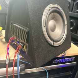 Jbl 8” Powered Sub. Amplified In Ported Box 