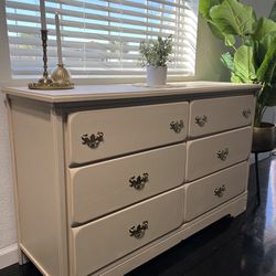 Elegant Custom 6 Drawer Dresser 